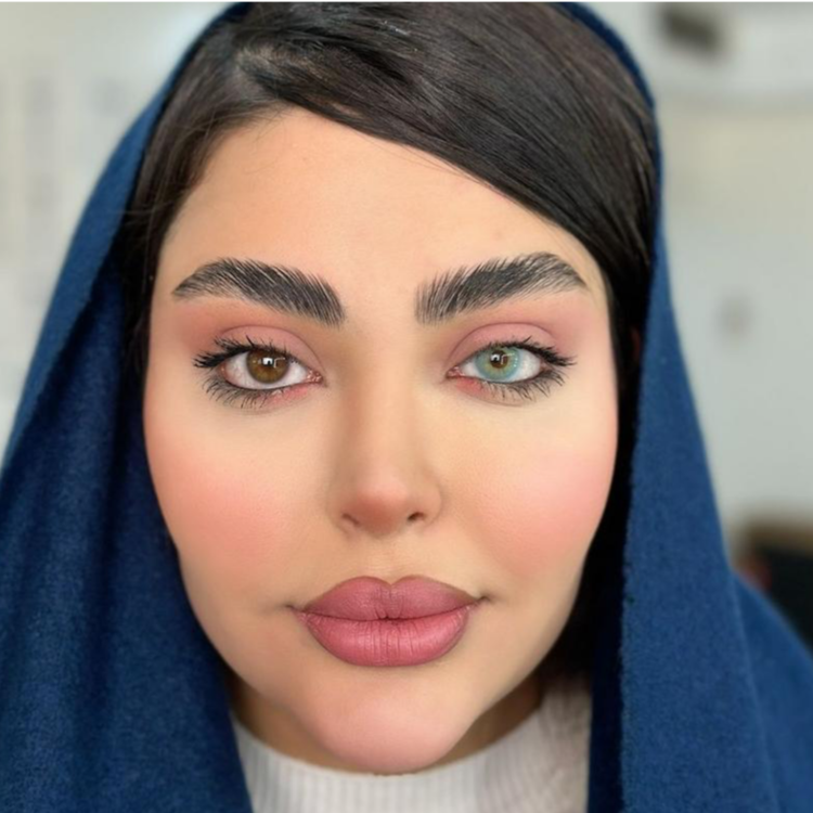 لنز چشم برند آیس کالر رنگ ربل بلو
