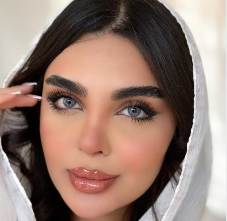 لنز چشم برند یونیک رنگ ایندیگو