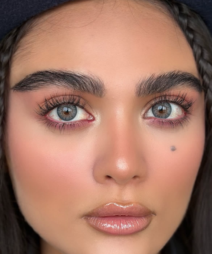 لنز رنگی برند رز رنگ آلیس بلو