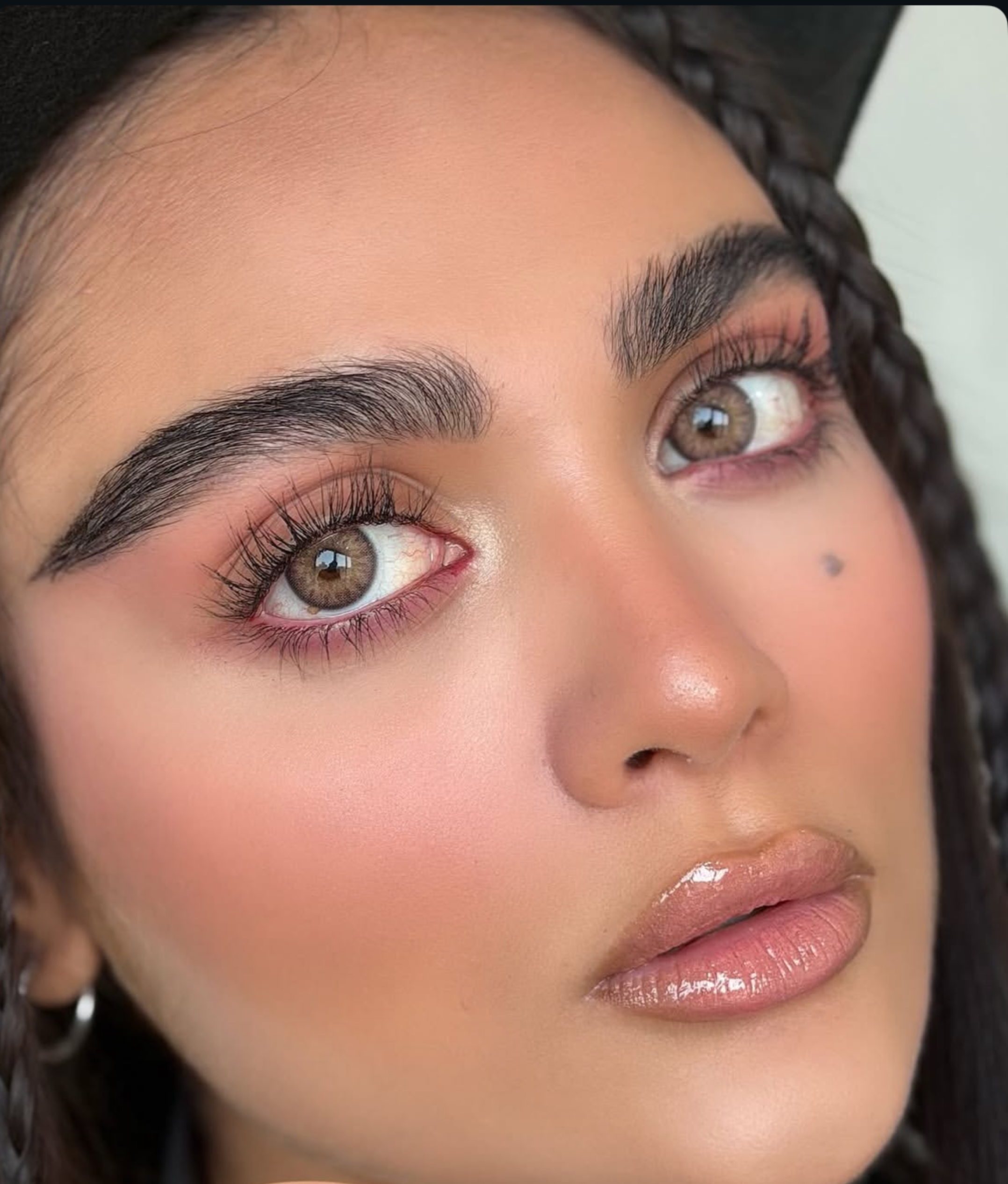 لنز رنگی برند رز رنگ آلیس براون